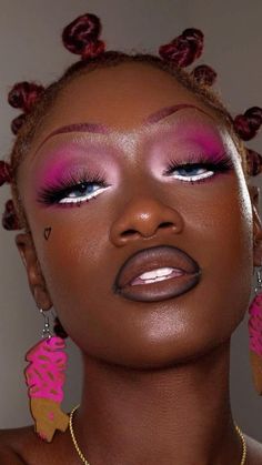 Alternative Makeup, Cool Makeup Looks, Edgy Makeup, Cute Makeup Looks, Makeup Eye Looks, Dark Makeup, Creative Makeup Looks, Eye Makeup Art, Dark Skin Makeup