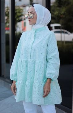 Hijabi Top Design, Kawaii Muslim Outfits, Top Designs For Women Muslim, Islamic Dress For Girls, Top Design For Muslim Girl, Muslim Fashion Hijab Outfits, Modest Dresses Casual