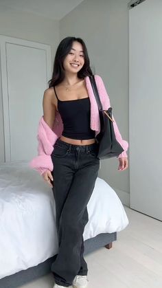 Cardigan : Jasleen cardigan pink - peppermayo Tank: Garage Pink Short Cardigan Outfit, Black Jeans Pink Top Outfit, Garage Outfits, Cardigan Outfits Aesthetic, Pink Cardigan Outfit, Cardigan Outfit Aesthetic, Cardigan Outfit, Cardigan Pink, Cartoon Boy