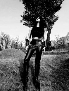 Black Metal Korea Blackmetal Aesthetic, Black Metal Outfit, Metal Outfits, Mayhem Black Metal, Metal Aesthetic, Metal Outfit, Corpse Paint