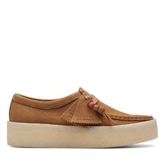 Model Name: Wallabee Cup Model Number: 26168640 Material: Nubuck Color: Tan Nubuck Condition: New With Box Width: Medium (B, M) The Clarks Story Began In England In 1825 When The Clarks Brothers, Cyrus And James, Created Their First Pair Of Shoes. In 1977, Their Business Expanded Into The United States And Soon Acquired The Hanover Shoe Company And Bostonian Shoe Company. Today, Clarks Continues To Strive For Superior Footwear With Innovative New Techniques And Materials, All While Remaining Tru Clarks Shoes Women Work, Wallabees School Shoes, Clark Shoes For Women Boots, Clarks Leopard Shoes, Clarks Shoes Women Unstructured Size 6, Clarks Shoes Women's Boots, Brown Oxfords Women, Clarks Shoes Women, Clarks Wallabee