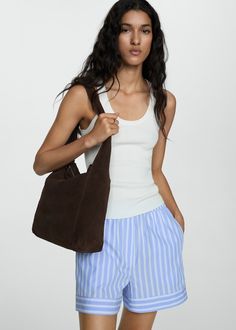 Suede shopper bag - Woman | MANGO USA Linen Pants Style, Suede Accessories, Uk Shopping, Linen Pants Outfit, Leather Shopper Bag, Fall Transition Outfits, Slouchy Bag, Suede Purse, Casual Tote Bag