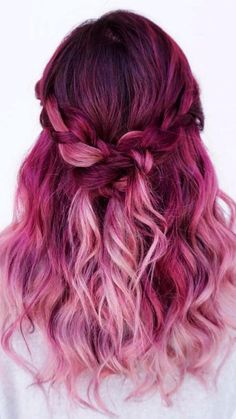 Magenta Hair Colors, Pink And Purple Hair, Pink Ombre Hair, Scene Girl, Hair Color Purple, Hair Color Pink