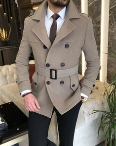 Gentlemen Club, Suit For Men Wedding, Clothing Pattern Design, Long Coat Men, Smart Casual Menswear, Reference Board, Outdoor Jackets, Black Men Fashion Casual