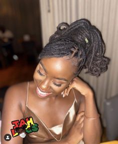 Hairstyles With Locs, Jah Locs, Loc Ponytail, Natural Hair Ideas, Birthday Hairstyle, Dreads Short Hair, Black Women Natural Hair, Bun Look, Space Bun