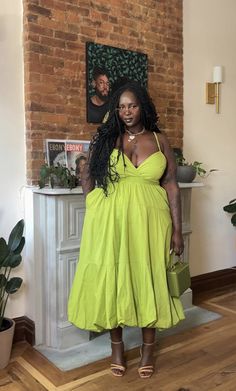 Bright Spring Plus Size, Old Money Outfits Plus Size Summer, Garden Party Outfit Black Women, Plus Size Confidence, Summer Outfits Black Woman Mid Size, Wedding Guest Outfit Midsize, Fat Aesthetic Outfit, Plus Size Spring Outfits 2024, Thick Girlfriend Outfits Summer