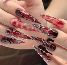 Alt Stilettos Nails, Red Alt Nails, Bayonetta Nails, Alt Nail Ideas, Black And Red Stiletto Nails, Long Stiletto Nails Design, Alt Nails Acrylics, Vivi Core, Ongles Goth