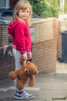 Holding A Teddy Bear Pose, Holding Teddy Bear Reference Drawing, Holding Teddy Bear Reference, Holding Stuffed Animal Reference, Holding Teddy Bear, Teddy Bear Hug, Sana Khan, Teddy Bear Girl, Reference Pics