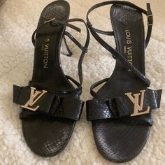 This Were My Favorites So I Did Wear Them Lots! But Rare Find And Still Beautiful! Louis Vuitton Black, Louis Vuitton Shoes, My Favorites, Shoes Women Heels, Shoes Heels, Louis Vuitton, Women Shoes, Sandals, Heels