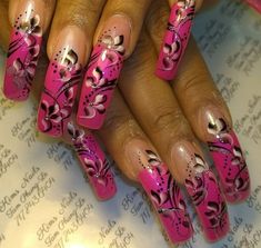 Mcbling Nails, 2000s Nails, Gyaru Nails, 90s Nails, Curved Nails, Retro Nails, Long Nail Designs, Y2k Nails