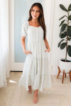 The Drew Modest Floral Maxi Dress - NeeSee's Dresses Cute Modest Dresses, Modest Outfits Dresses, Neesees Dresses, Cute Modest Outfits, Casual White Dress, White Dresses For Women, Hoco Dresses, Boutique Dresses, Dance Dresses