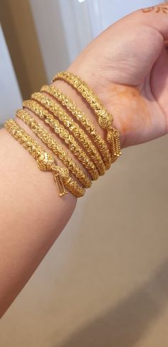 Gold Bangles Design Latest Indian, Gold Bangles For Women, Gold Bangle Set, Bangles Gold, Real Gold Jewelry, Gold Plated Bangles