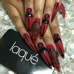 ☺ Stiletto Halloween Nails, Red And Black Nail Art, Red And Black Nail, Goth Nail Art, Gothic Nail Art, Nails Acrylic Square