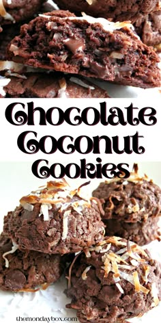 Ball shaped Chocolate Coconut Cookies with roasted coconut on top with one cookie split in half to show fudgy, melted chocolate inside. Weird Cookie Recipes, Cookie With Coconut, Sabbath Meals, Macarons Ideas, Mounds Candy, Mounds Bar, Chocolate Coconut Cookies, Coconut Cookies Recipes, Box Cookies