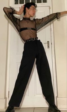 Gender Less Fashion, New Years Outfit Masc, Vintage Queer Fashion, Queer Holiday Outfit, Gender Fluid Clothes, Androgynous Club Outfit, Fashionable Mens Outfits, Non Binary Swimwear, Queer Club Outfits