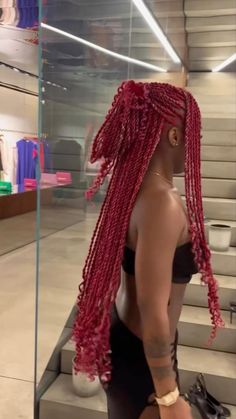 Red And Pink Passion Twist, Mid Back Length Senegalese Twists, Madison Core Outfits, Half Pink Half Black Hair Box Braids, Pink Twists Black Women, Red Protective Hairstyles, Twist Hairstyles Color, Dark Pink Braids, 9th Grade Hairstyles Black