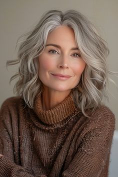 Inspiring Hairstyles, Face Hairstyles, Oval Face Haircuts, Fresh Haircut, Beautiful Gray Hair, Chic Hair, Oval Face Hairstyles, Medium Curly Hair Styles