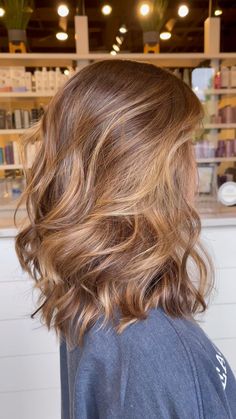 Blended Balayage Brown Hair Inspo, Brown Hair Balayage, Hair Color And Cut, Hair Inspiration Color, Hair Inspo Color, Light Brown Hair, Brunette Hair Color, Balayage Hair, Makeup Inspo