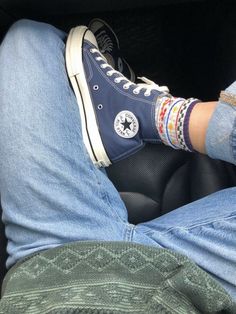 Navy Converse, Baskets Converse, Outfits With Converse, Casual Shoe