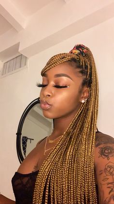 6 Braids, Blonde Box Braids, Blonde Braids, Long Box Braids, Loose Braids, Box Braids Styling, Girls Hairstyles Braids