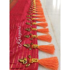 Saree Kongulu, Saree Knots, Saree Kutch, Mirror Blouse Design, Tassels Fashion Clothing