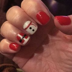 Red Nail Polish Colors, Santa Nail Art, Santa Nails, Christmas Nail Stickers, Festive Nail Art, Christmas Nails Easy