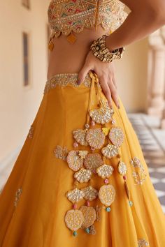 #aesthetic 2024 Indian Fashion, Zardozi Lehenga, Lehenga Latkan, New Lehenga Designs, Gorgeous Lehengas, Garba Outfit, Dori Embroidery, Orange Lehenga