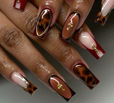 Brown Bday Nails, Tortus Shell Nail Designs, Thanksgiving Acrylic Nail Designs, Chetta Nails, Brown And Gold Nails, Amber Nails, Brown Nail Ideas, Brown Nail Designs, Hippie Nails