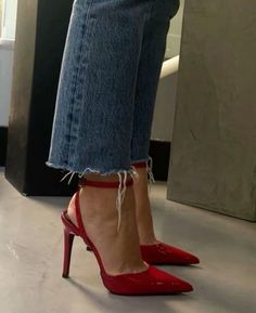 Red Shoes Outfit Aesthetic, High Heel Outfits, Red Heels Aesthetic, Crochet Aesthetic, Royal Aesthetic, Visual Board, Aesthetic Red