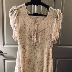 Lightly Wear Loveshackfancy 100% Silk Dress Perfect For Summer Getaways Will Wash And Iron Before Shipping(Upon Request) White Cream, Cream White, Silk Dress, Style Inspiration, Mini Dress, Silk, Womens Dresses, Cream, Women Shopping