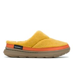 Elevate your casual look with the Hut Moc 2 Slipper. An easy slip-on shoe featuring recycled Sherpa that transforms this lifestyle staple into cozy fun footwear. Women Activities, Wide Width Sandals, Outdoor Slippers, Green Water, Wide Width Shoes, Hiking Women, Wide Boots, Eva Foam, Water Shoes