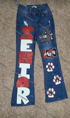 SENIOR PAINTED JEANS Custom Made - Etsy Senior Jean Jacket, Hoco Pants Ideas, Homecoming Jeans Ideas, Senior Painted Jeans, Summer Wallpaper Phone, Spirit Pants, Senior Jeans, Jeans Custom, Graduation Caps