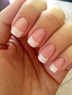 Classic Glittering White French Manicure Design wedding nails French Nail Polish, Classic Nail Designs, Emerald Nails, Glitter French Tips, Unghie Sfumate, Glitter French Manicure, French Manicure Designs, French Tip Nail Designs, French Manicure Nails