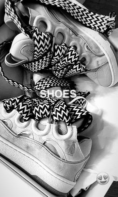 Lace-up Sneakers For Streetwear, Chunky Lace-up Sneakers With Elastic Laces For Streetwear, Streetwear Lace-up Sneakers With White Laces, Streetwear Chunky Lace-up Sneakers, Luxury Lace-up Chunky Sneakers For Streetwear, Cute Casual Shoes, Kicks Shoes, Shoe Gallery