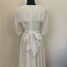 Beautiful 1970’s Gunne Sax In Perfect Condition. Dress Was In Storage For Decades And Ready For A New Owner. Mannequin Measurements: Size: Us 4 A-line Vintage Dress With Lace Trim, Classic A-line Vintage Wedding Dress, White Vintage Prairie Dress For Daywear, Vintage Cream Prairie Dress For Garden Party, Vintage A-line Maxi Dress For Wedding, Retro Dresses With Lace Trim For Garden Party, Retro Lace Trim Dress For Garden Party, 1970s Style White Maxi Dress, White Vintage Victorian Dress For Spring