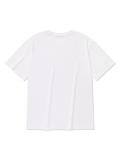 This is a comfortable and casual t-shirt by FALLETT that is made out of high quality and sturdy material. With distinctive mood of the design and comfortable wear, you can style it in various ways for your casual daily outfit.- Soft and natural touch of combed cotton fabric- Unique graphic artwork print detail- Casual and comfortable wear White Basic Cotton T-shirt, Basic White T-shirt For Everyday, White Casual Basic Tops, Simple White Tops With Graphic Print, Basic White Cotton Top, Simple White Graphic Print T-shirt, Simple White T-shirt With Graphic Print, White Casual T-shirt For Everyday, Casual White T-shirt For Everyday