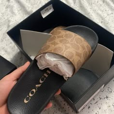 Size 8 Woman Pretty Coach Slippers, Coach Slides, Cute Slides, Pretty Sneakers, Crocs Fashion, Pretty Sandals, Pretty Shoes Sneakers, All Nike Shoes, Cute Nike Shoes