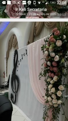 two screens show the same wall with flowers on it, and one shows an image of a music note