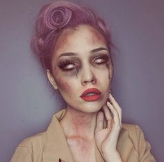 Extremely cool zombie, with a simple desigh love it. Zombie Prom, Uhyggelig Halloween, Drag Make-up, Hallowen Costume, Horror Makeup, Zombie Costume