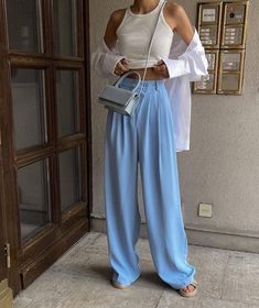 Blue Trousers Outfit, Black Baggy Pants, Semi Formal Outfits For Women, Suit Pants Women, Blue Pants Outfit, Baby Blue Pants, Pant Outfits For Women, Baggy Pants Outfit, Hot Summer Outfits