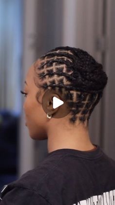 Blond Crochet Hair, Crochet Patterns Braids, Braids For Crochet Hair, Bob Crochet Hairstyles For Black Women, Goddess Braids Crochet Hair, Boho Braids Crochet Styles, Short Boho Crochet Braids, Latch Hook Braids Hairstyles, Crochet Braids Ponytail Hairstyles