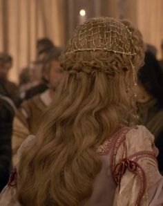 1600 Hairstyles Woman, Borgia Hairstyles, Medieval Wedding Hairstyles, Narnia Hairstyles, 1400s Aesthetic, Lucrezia Borgia Hair, Myrcella Baratheon, Medieval Hair