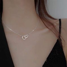 Aesthetic Pendent Necklace, Cute Pendents, Pendent Aesthetic, Aesthetic Necklace Simple, Pandent Design, Heart Choker Necklace, Gold Rings Fashion