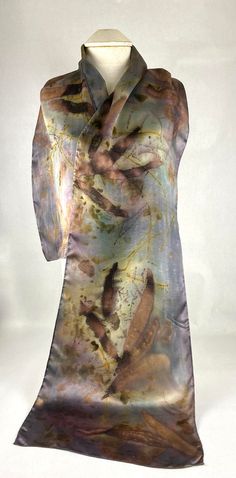 Eco Print Scarf, Cuban Women, Scarf Aesthetic, Hand Dyed Scarves, Dyeing Fabric, Hand Dyed Silk Scarf, Luxury Silk Scarves, Hydro Dipping, Blue Silk Scarf