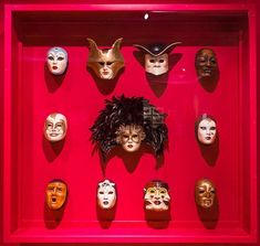 Masks from Eyes Wide Shut Eyes Wide Shut Tattoo, Stanley Kubrick Aesthetic, Eyes Wide Shut Costume, Eyes Wide Shut Aesthetic, Stanley Kubrick Cinematography, Eyes Wide Shut Mask, Stanley Kubrick Photography, Kubrick Photography, Pictures Of Turkeys