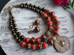 🔥 When the soul craves fire 🔥 🖋️ Art glass beads, pressed agate, bronze metal fittings. 🖋️ Hand cast brass pendant. 🖋️ The length of the upper string is 48 cm, the chain-extender is 5 cm. Coral Accessories, Red Jewelry Set, Large Beads, Viking Necklace, Fire Art, Red Necklace, Red Jewelry, Bronze Metal, Chain Extenders