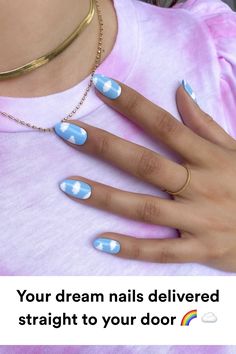 Cloud Pajamas, Neutral Nail Art Designs, Cloud Nails, Nails Painted, Natural Looking Nails, Gel Manicures, August Nails, Spring Acrylic Nails