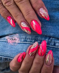 Black Gel Nails Uñas Color Coral, Pink Nails Inspiration, Feather Nails, 2023 Nail, Coral Nails, Hot Pink Nails, Fancy Nails Designs, Her Nails