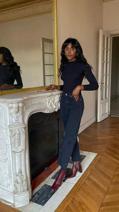 French Outfits, Boots Outfits, Belle Silhouette, Timeless Outfits, Skandinavian Fashion, Casual Chique, Stylish Work Outfits, French Women, Inspired Outfits