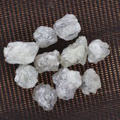 some white rocks sitting on top of a table